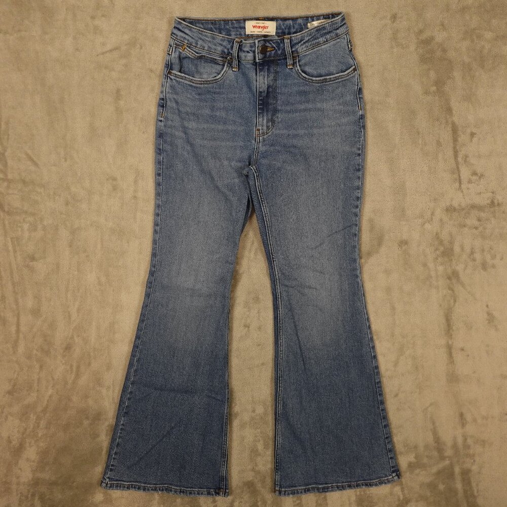 Wrangler Jeans High-Rise Fierce Flare – Light Wash – Women's Size 2‎ Blue Denim